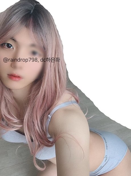 Raindrop798 strip onlyfans