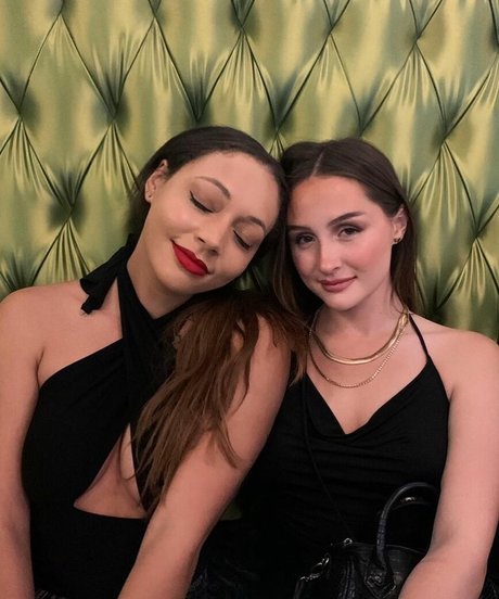 Courtney Craib onlyfans for free