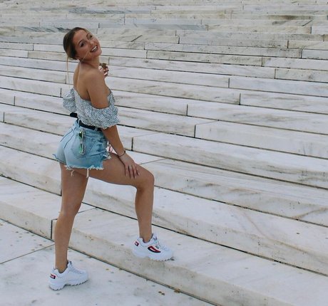 Courtney Craib onlyfans porn