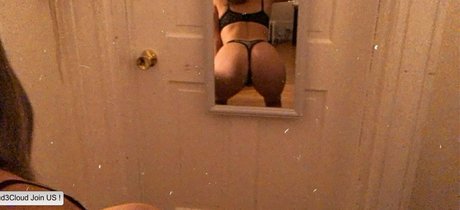 Emmie Garver onlyfans fotos