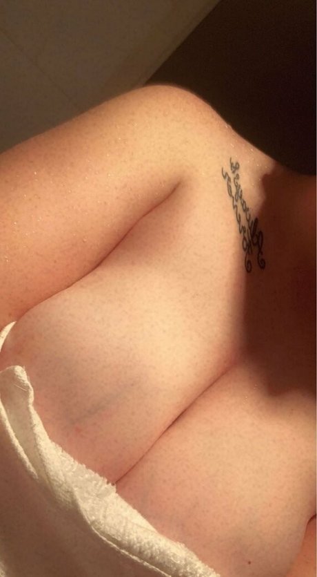 raebabe11 only fans leak porn