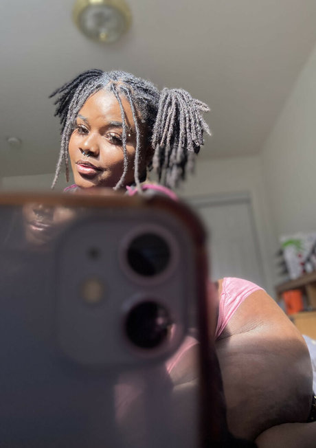 mochaa xx onlyfans x