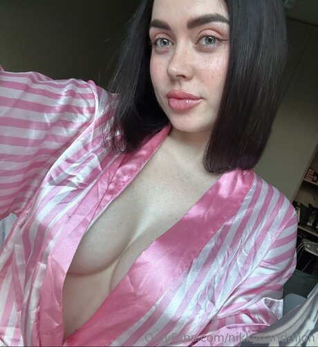 NikkyDandelion onlyfans nude photos
