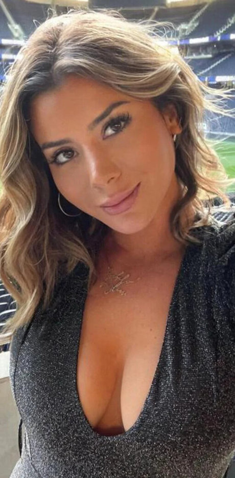 Isabela Pagliari onlyfans leaj