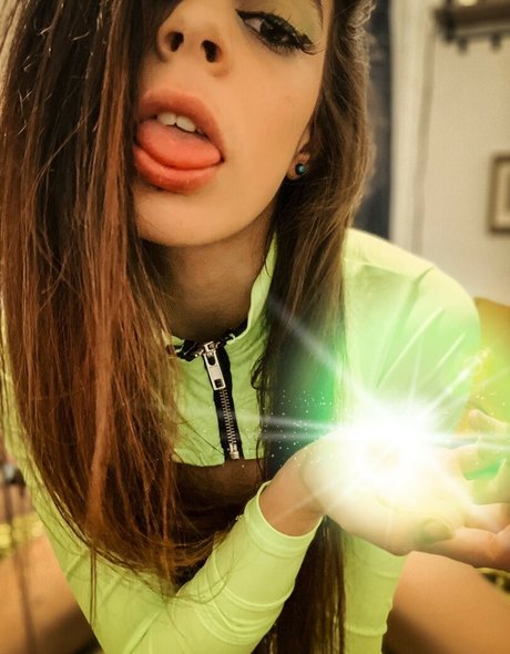 Shegavemethree leaked onlyfans pics