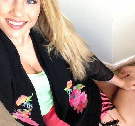 Anja Nissen leaked onlyfans