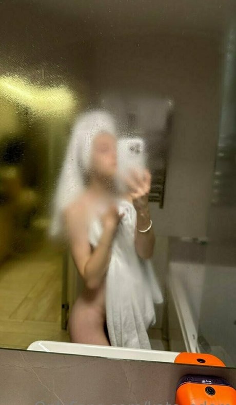 kate edem onlyfans leaks.