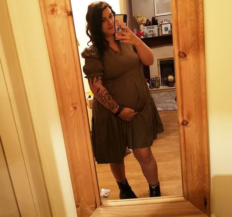 pregnantmamamsalicefury naked only fans