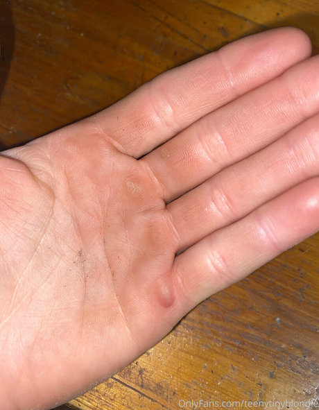 teenytinyblondie xxx onlyfans