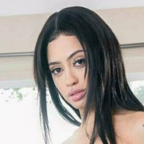 ninapinkxo onlyfans nude porn