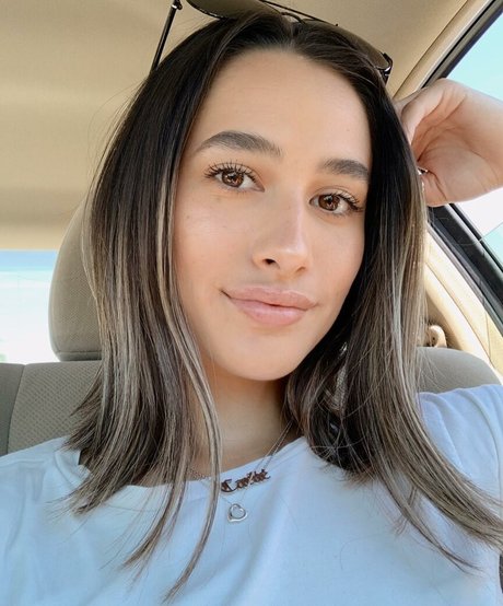 carlieauszler only fans.