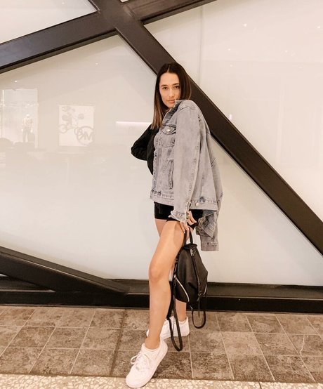 carlieauszler onlyfans pics leaked