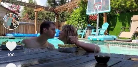 Ursula TV onlyfans posts