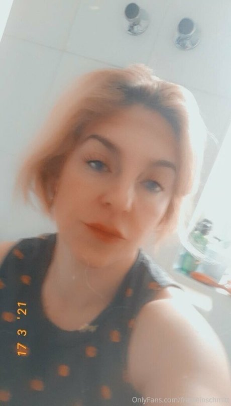 frauleinschmittfree nsfw onlyfans