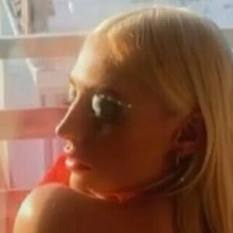 shannyanne28 onlyfans post