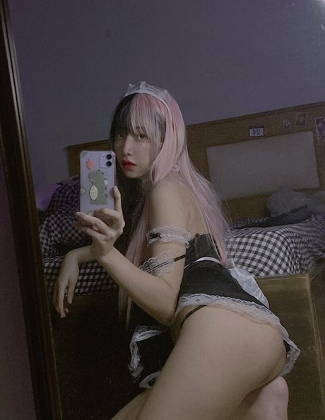 nahaneulll nude on onlyfans