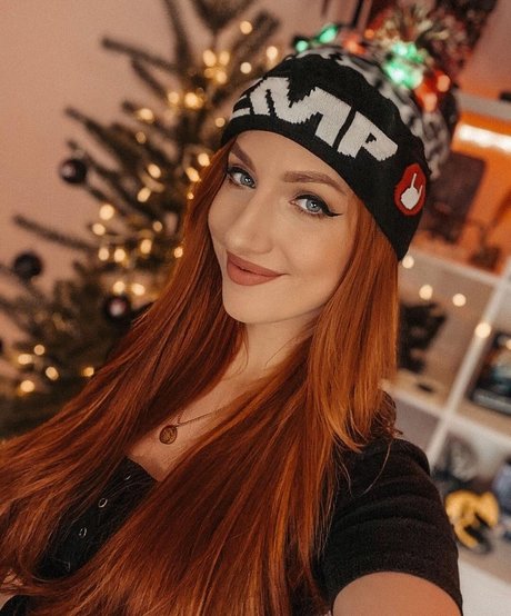 Lara Loft onlyfans nude