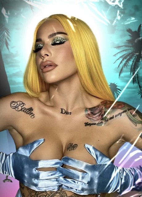 Tay Money sexy onlyfans