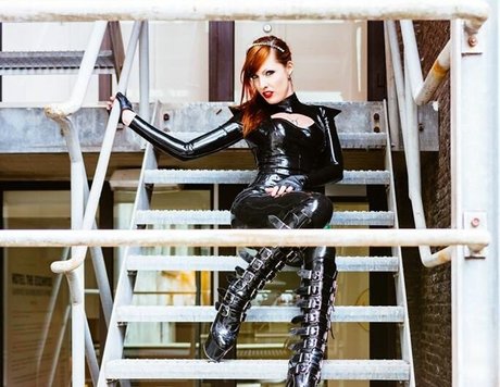 Amarantha LaBlanche onlyfans images