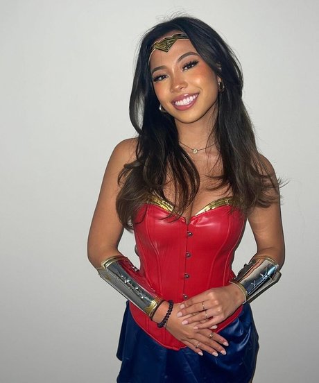 Arienne Monteclar onlyfans nude