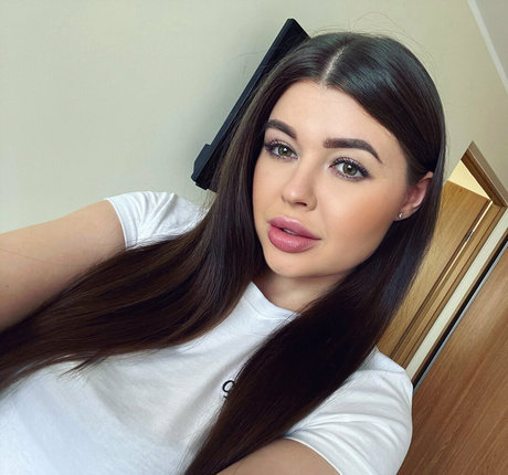 val candy onlyfans leake