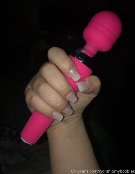 worshipmyboobies onlyfans leak