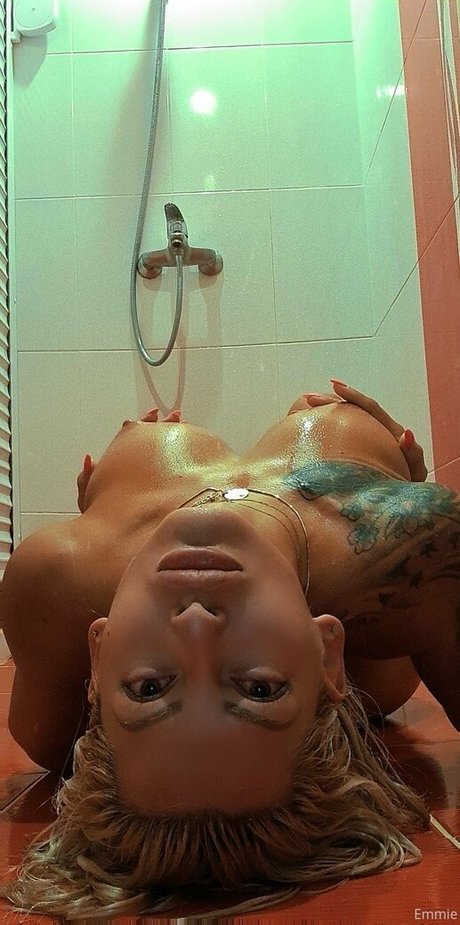 emmie six only fans xxx