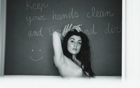 laurettavixen onlyfans nude