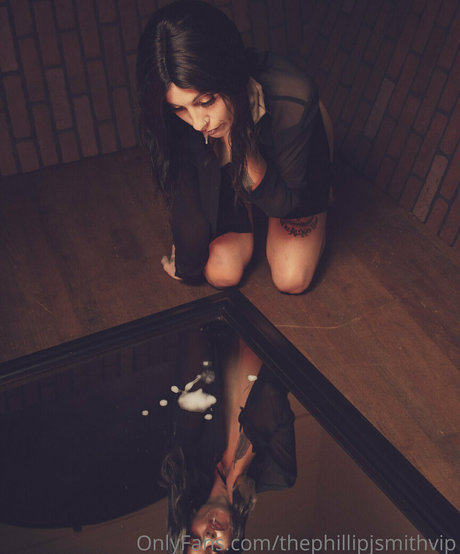 thephillipjsmithvip onlyfans public photos