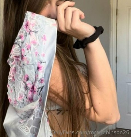 friskyqueen2 onlyfans nude tits