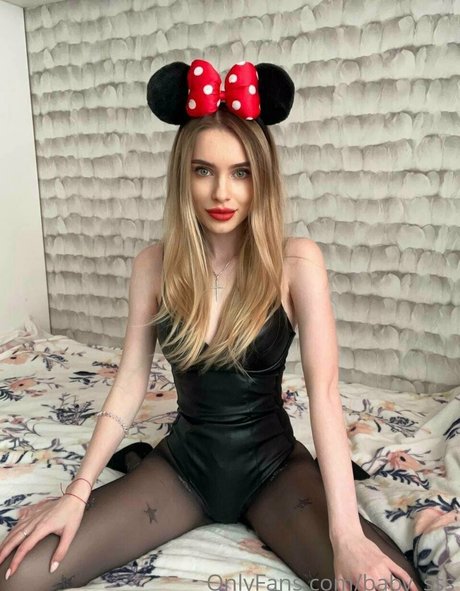 marya maryanne onlyfans strip tease