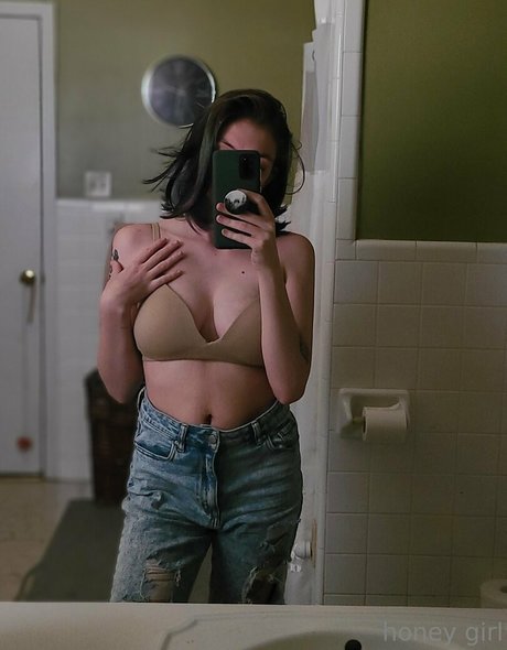 honey girl leaked onlyfans content