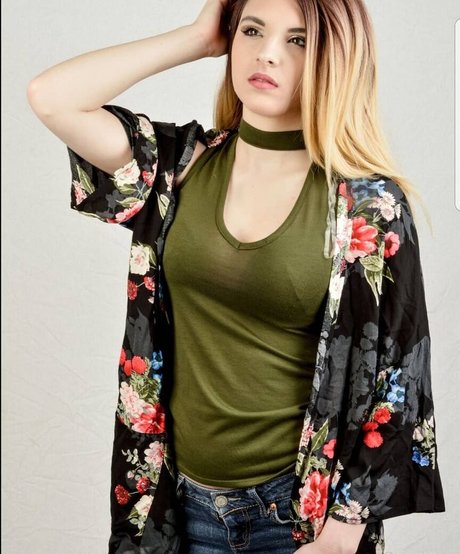 Chelsie Deville xxx onlyfans