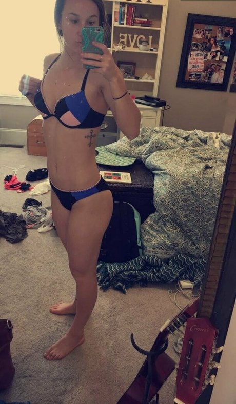 Kate Weisner naked onlyfans pics