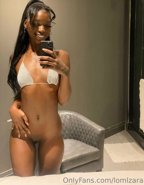 LomlZara onlyfans nude leaks