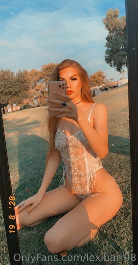 lexibarr98 naked only fans