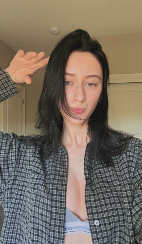 Orla Gracey nude onlyfans leaks