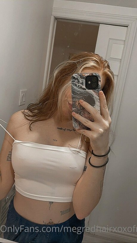 megredhairxoxo tease xxx only fans
