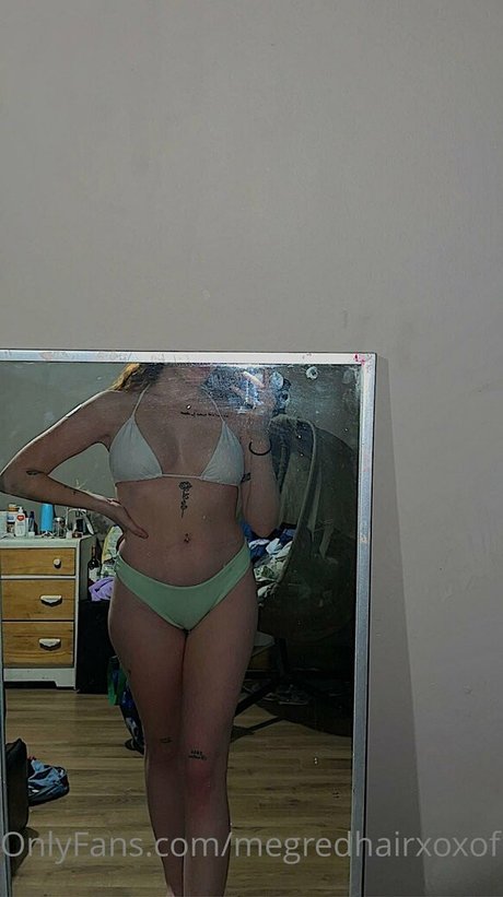 megredhairxoxo tease onlyfans creator