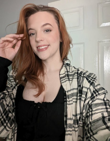 louiseyhannah onlyfans nude leaked