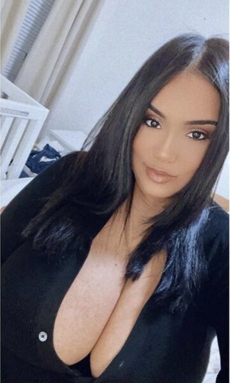 mynamesydalia only fans nude