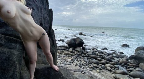 sashaflowerpremium onlyfans topless