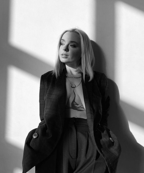 Asya Say sexy onlyfans