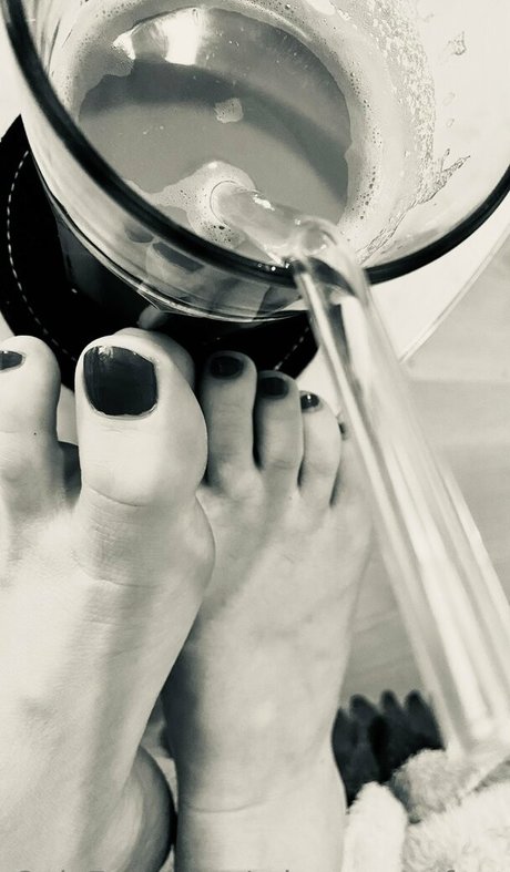 miss secretfeet onlyfans porn