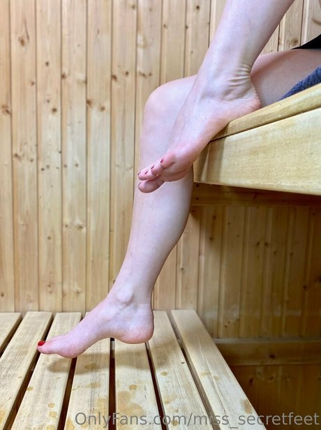 miss secretfeet nude onlyfans pics