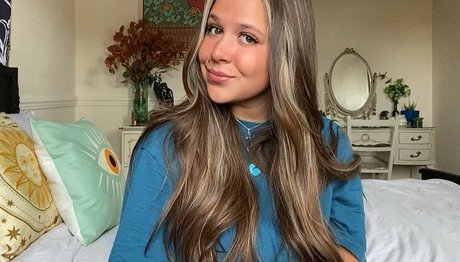 Summs Bailey onlyfans lesk