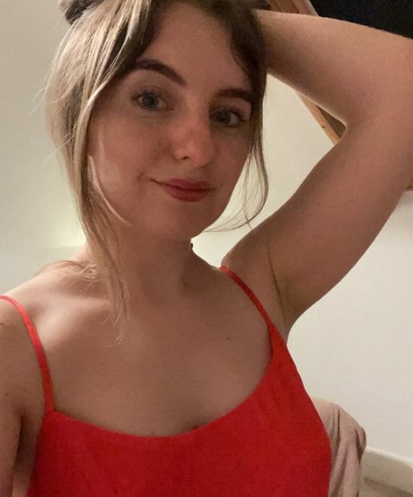 Averytinyleaf only fans sex