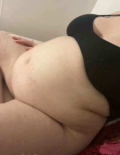 emmamarshmellow nude onlyfans