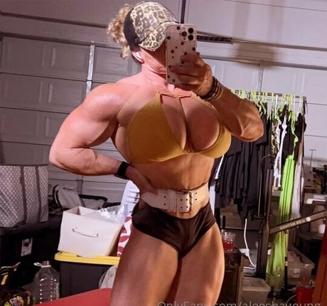 aleeshayoung ass onlyfans