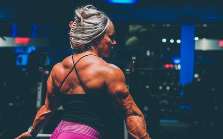 aleeshayoung naked onlyfans leak